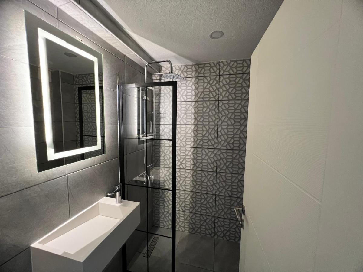 Karaca Suite Istanbul Exteriör bild